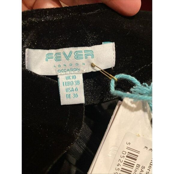 Fever London Occasion Dress Women's Size 6 Sanderson Velvet Dress NWT‎ - Picture 3 of 5